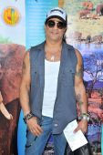Slash solo 2013 0519_adopt_the_hearts lausd adophearts ifaw (9)